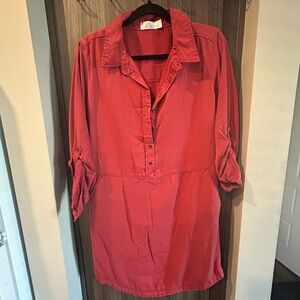 Women’s size medium dress